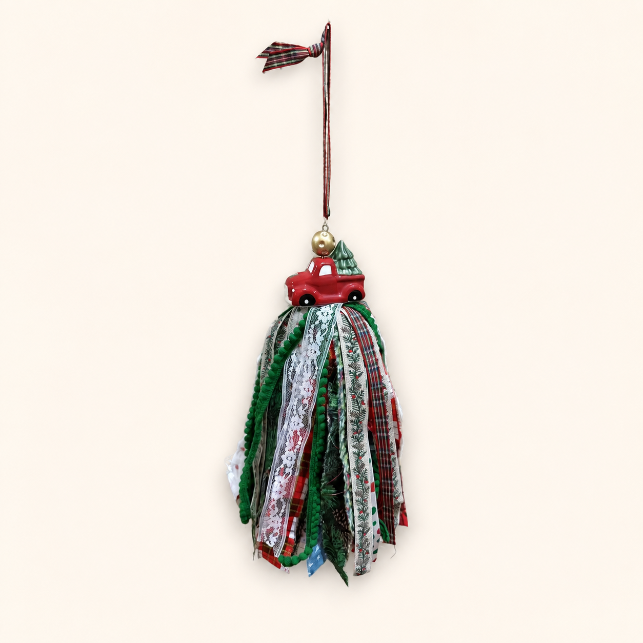 Christmas Tree Truck 01-red-truck 01-primary