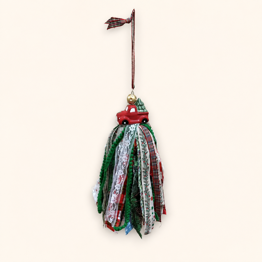 Christmas Tree Truck 01-red-truck 01-primary