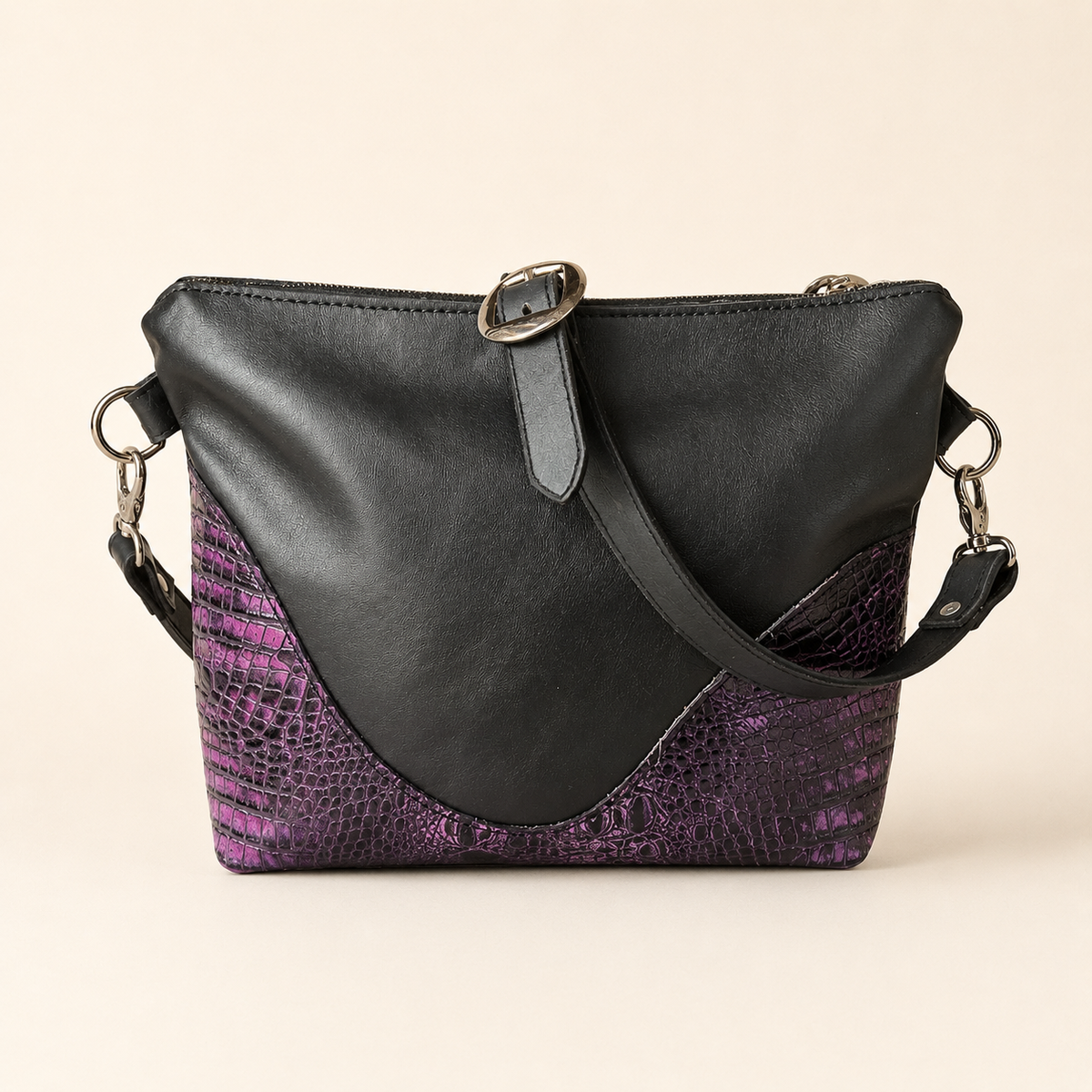 Medium Zipper Pouch Purse
