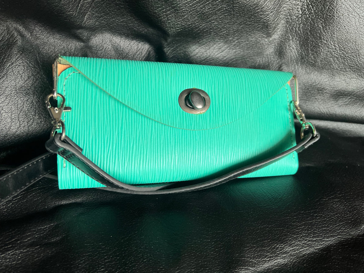 Women's Leather Envelope Wallet