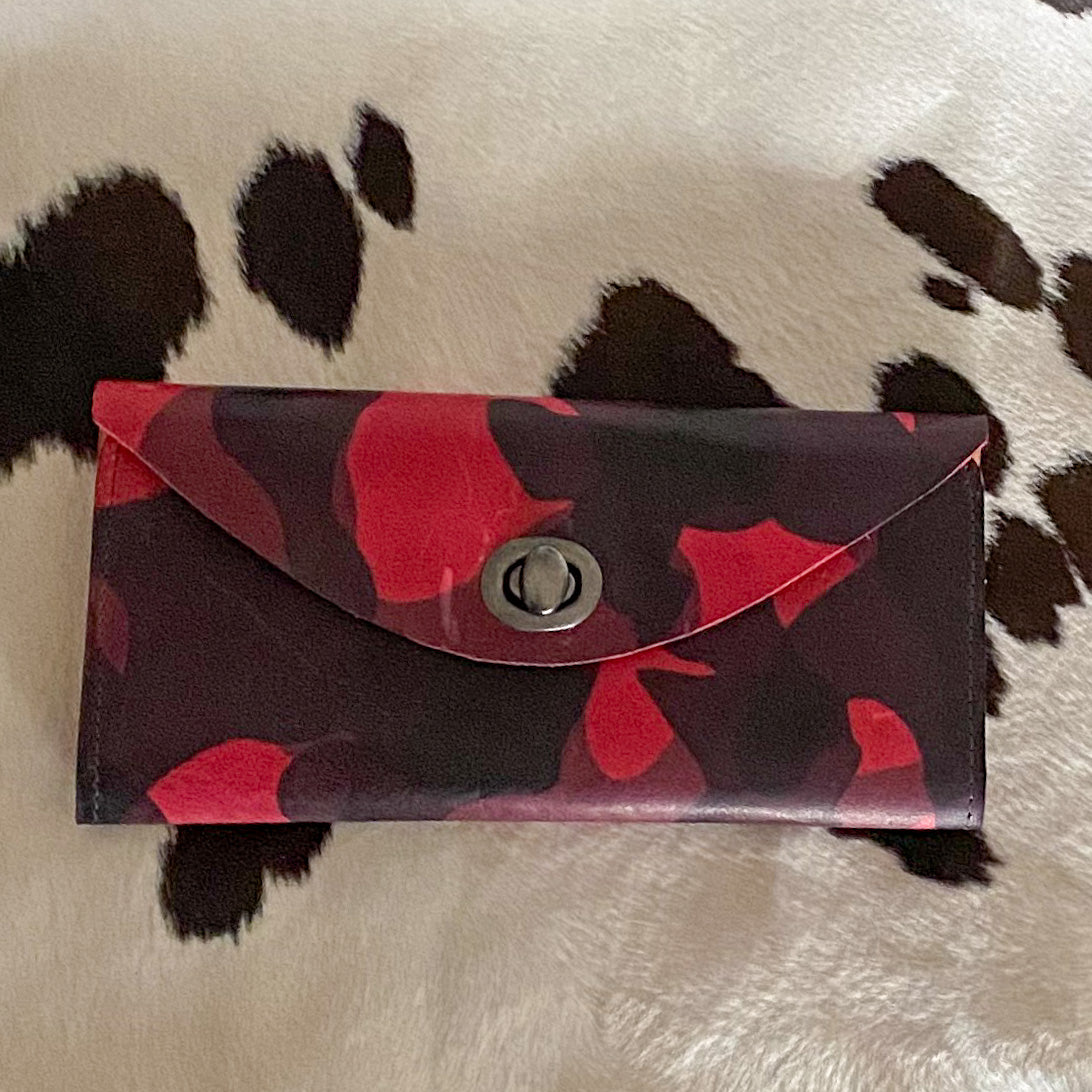 Women's Leather Envelope Wallet
