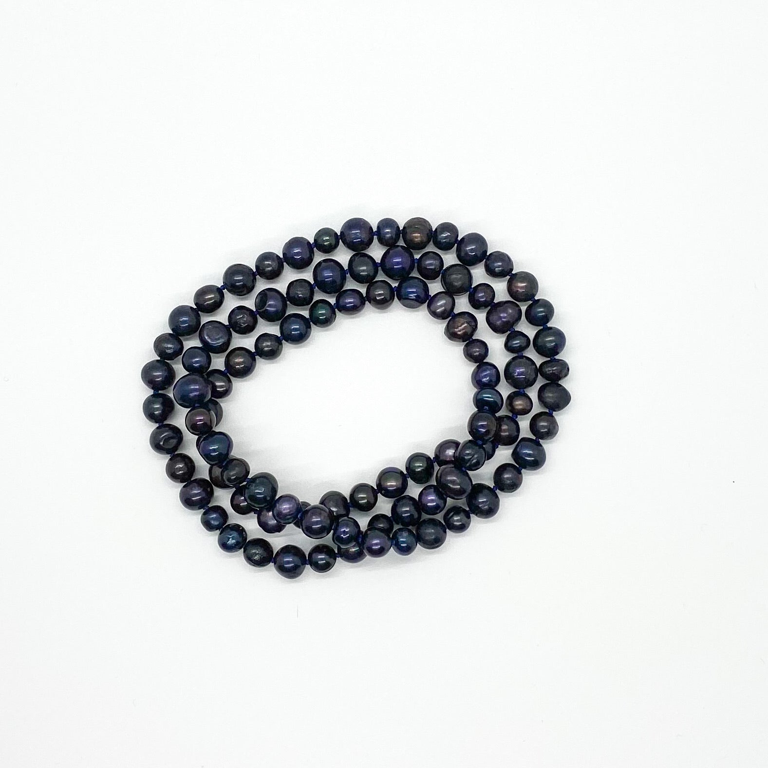 29” Dark Blue Pearl Necklace