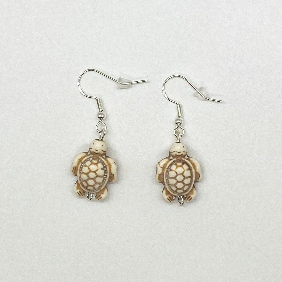 Howlite Turtles