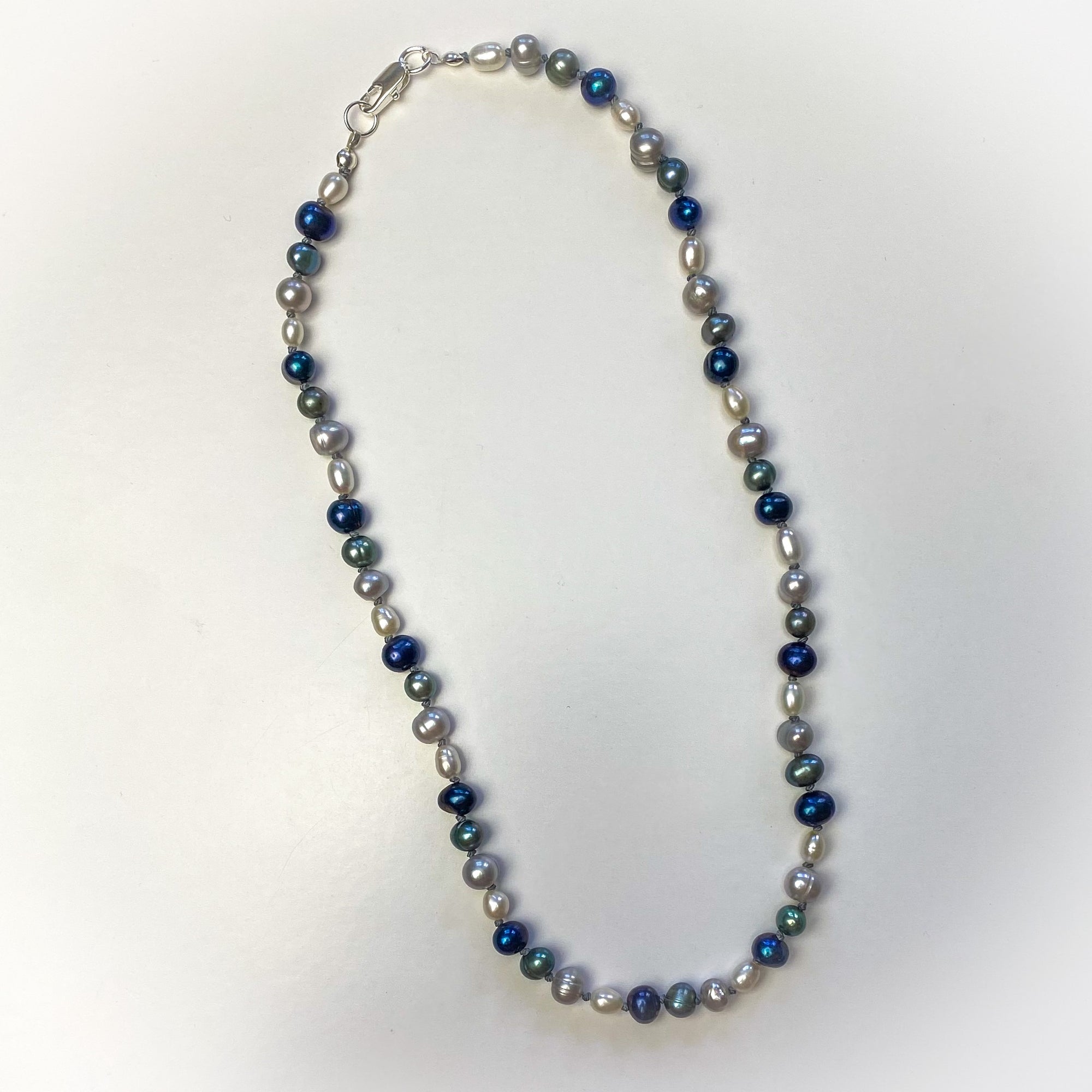 Blue Gradiant Necklace